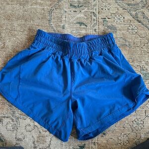 Lululemon tracker short